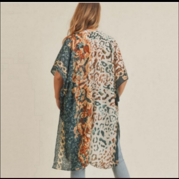 Kimono or Cover up - Picture 2 of 2